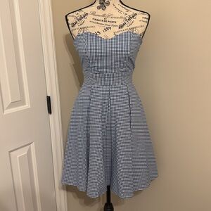 Gorgeous Lauren James Strapless Tie Back Dress